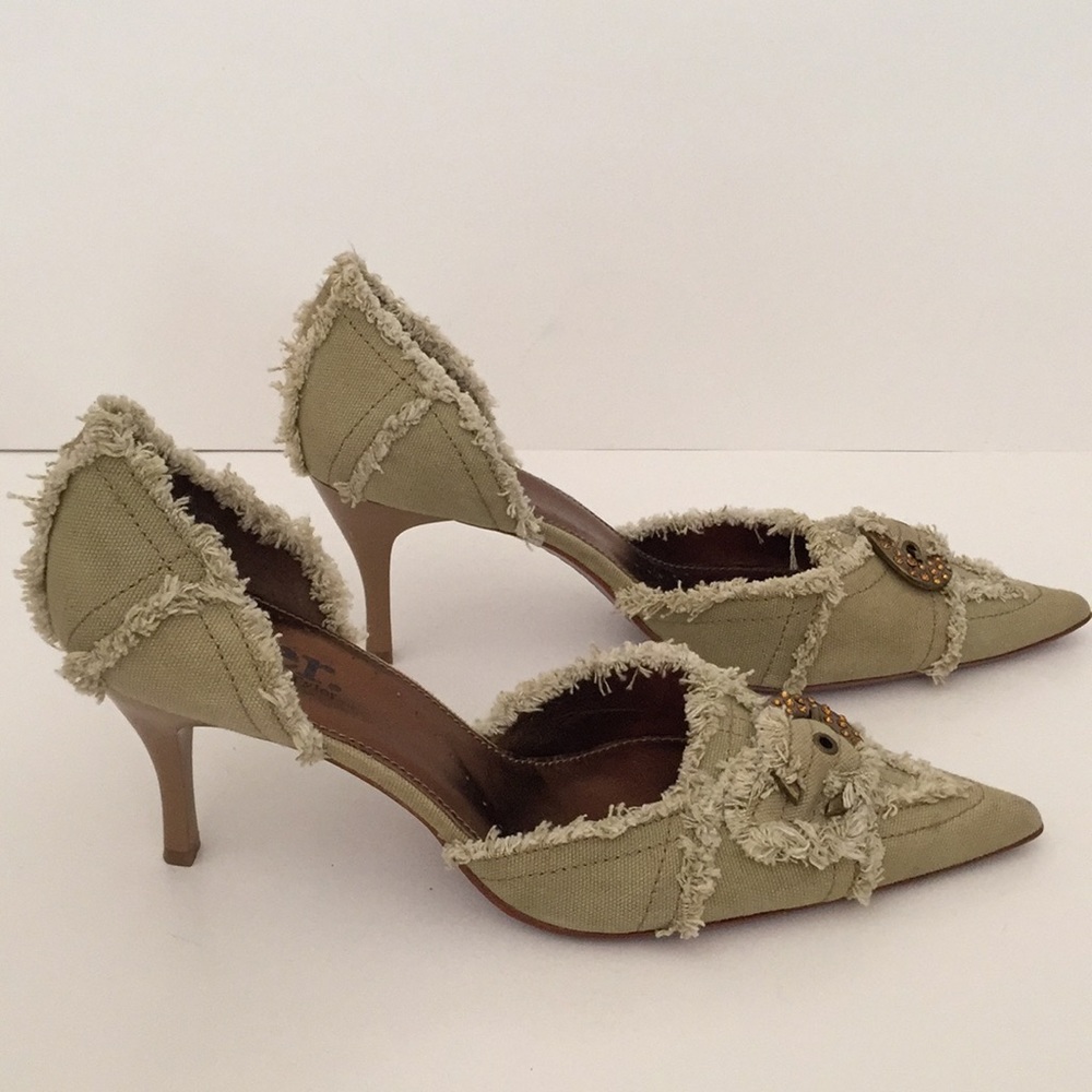 NWT Richard Tyler distressed fringe pumps - Picture 6 of 11